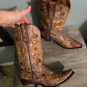 Yippee Kay Yay Boots by Old Gringo in Old Vino